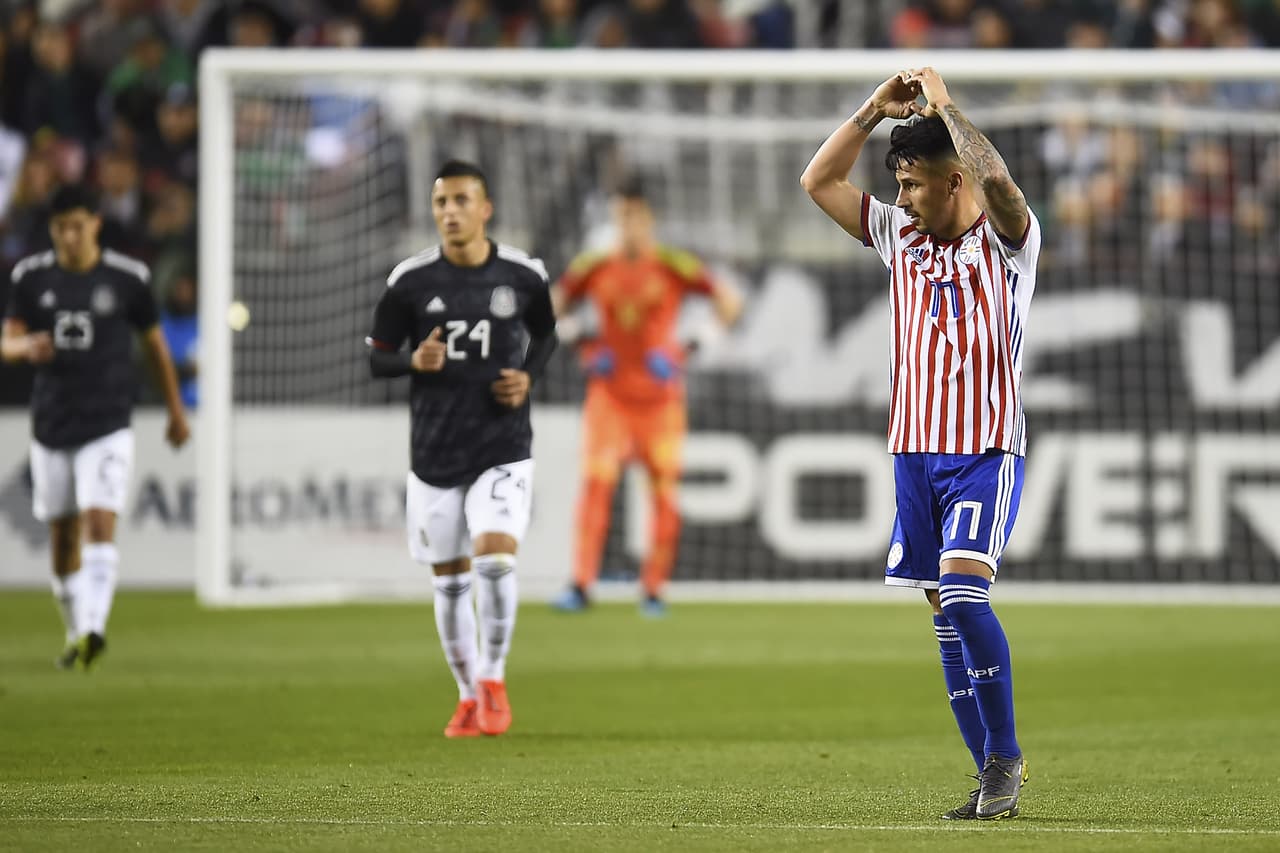 Pero a los 59 minutos, Paraguay descontó en el marcador para poner el juego 3-1. El autor del gol fue Hernán Pérez (17).