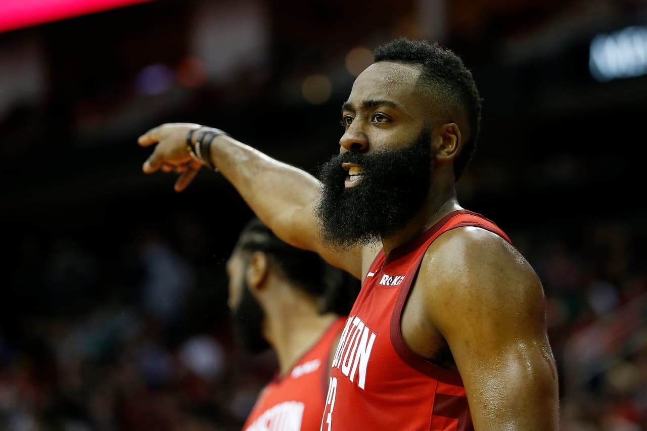 Luego continuó ante los Boston Celtics con 45 puntos el día 27 de diciembre de 2018. En esa oportunidad ganaron 127-113.