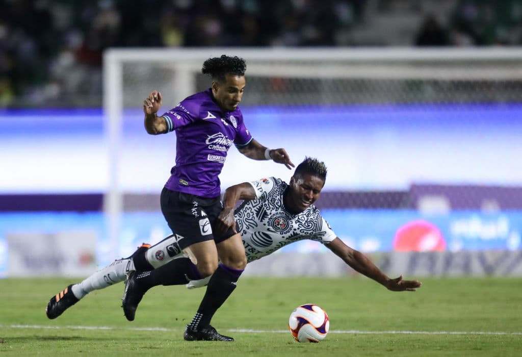 José Ortiz Cortes (71') se vistió de villano y empujó el balón en su propia meta para darle el triunfo a los de Coapa. En la J13 del Guard1anes 2021, América recibirá al Necaxa y Mazatlán visitará Puebla.