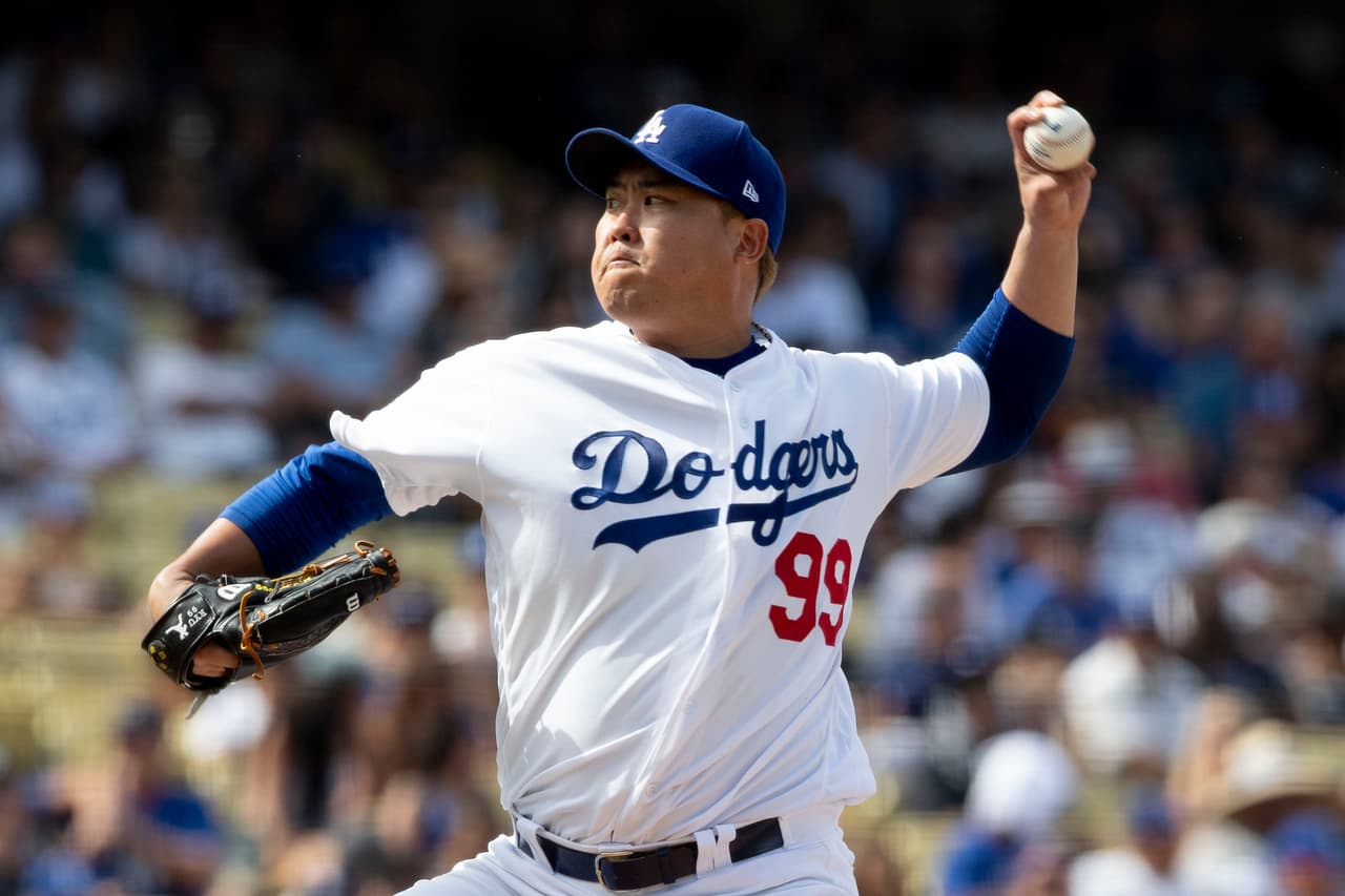 Hyun-Jin Ryu tiene una efectividad de 2.32, superando a todos en las Mayores.
