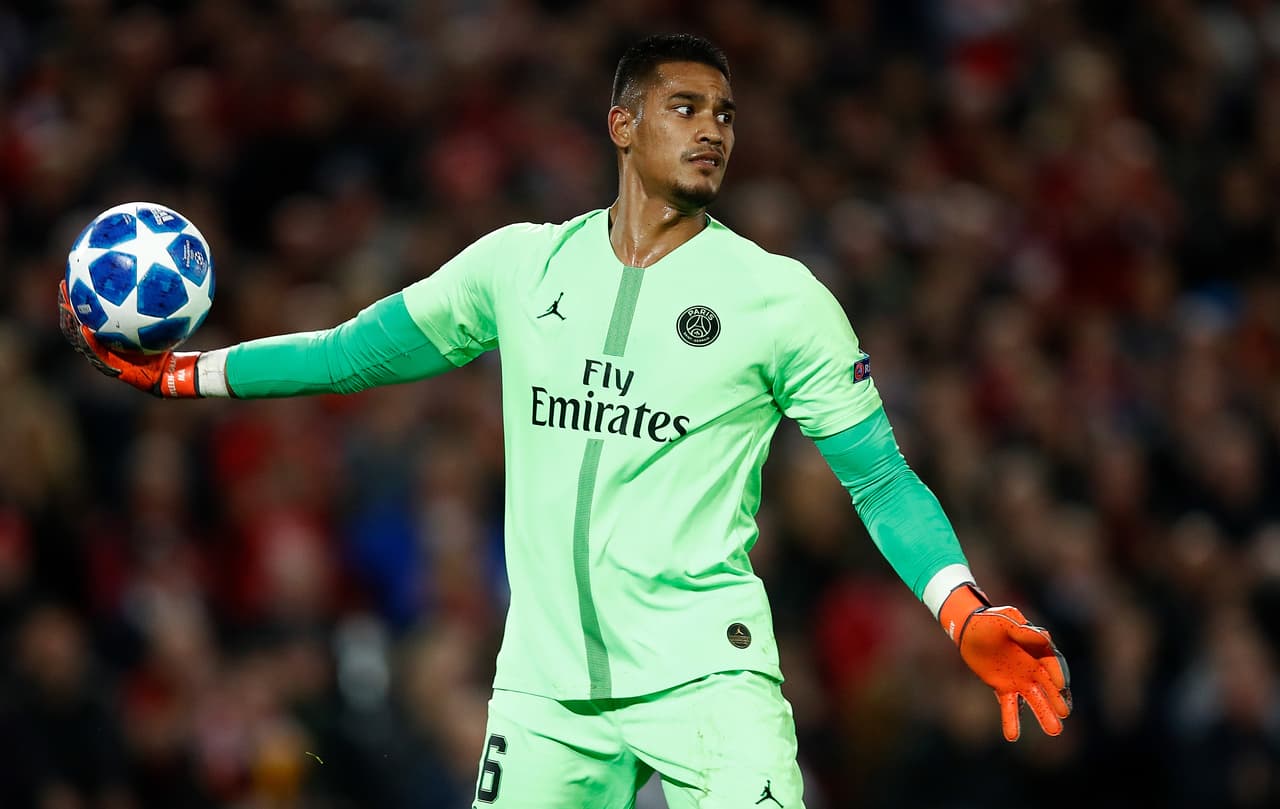 Sin embargo, el equipo Rossonero no solo le pide 50 millones de euros sino también la ficha de Alphonse Areola.