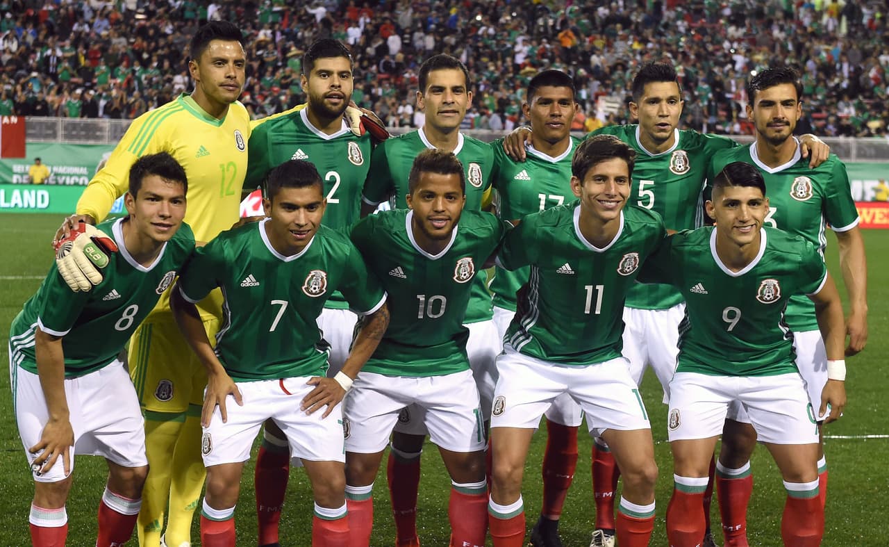 Mientras Orbelín Pinea e Hirving Lozano ya están contemplados en la mayor de México, la portería está copada por los guardametas experimentados de siempre.