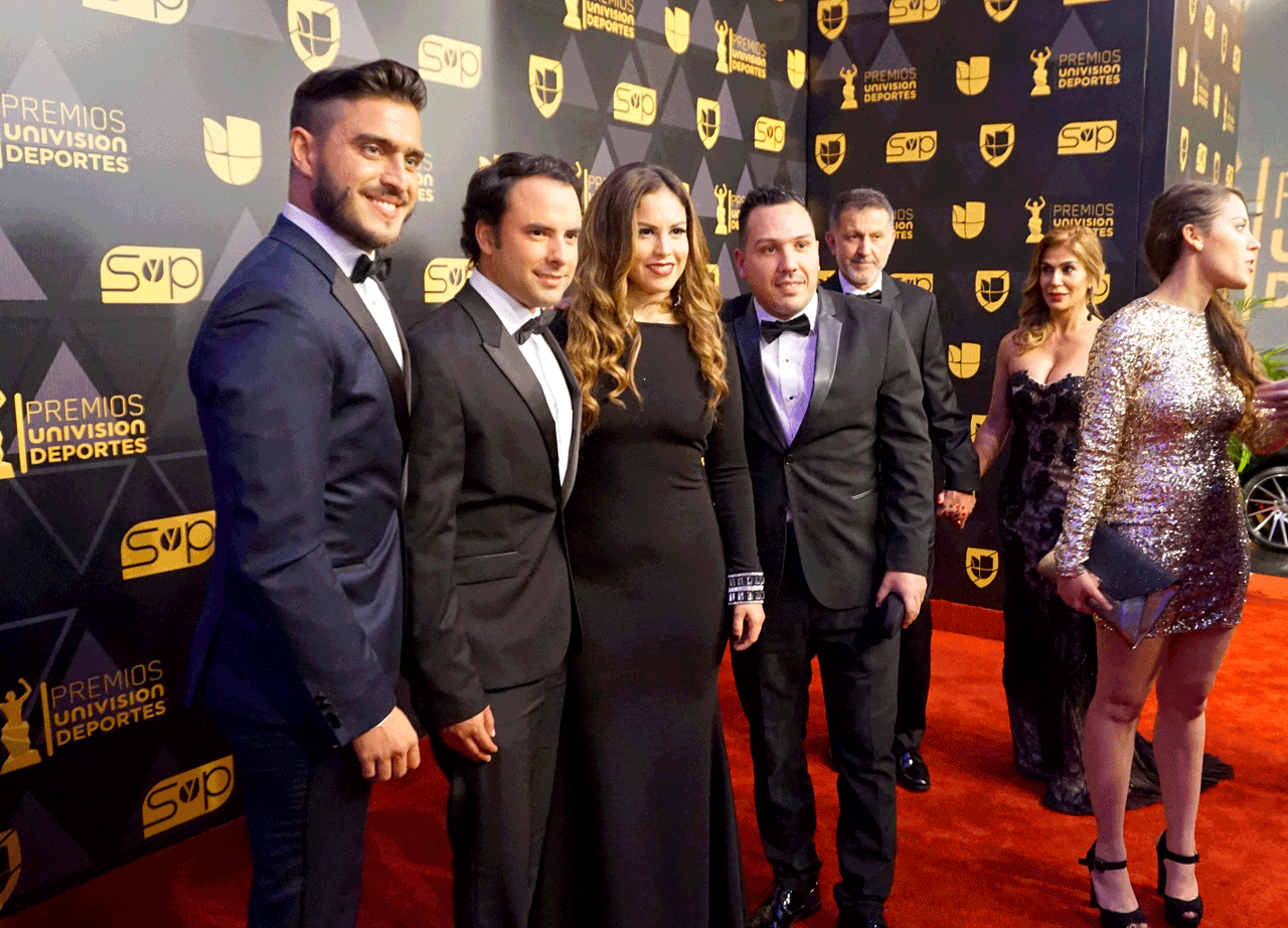 La tercera edición de Premios UD reunió a atletas y figuras del espectáculo para reconocer a lo mejor del deporte.