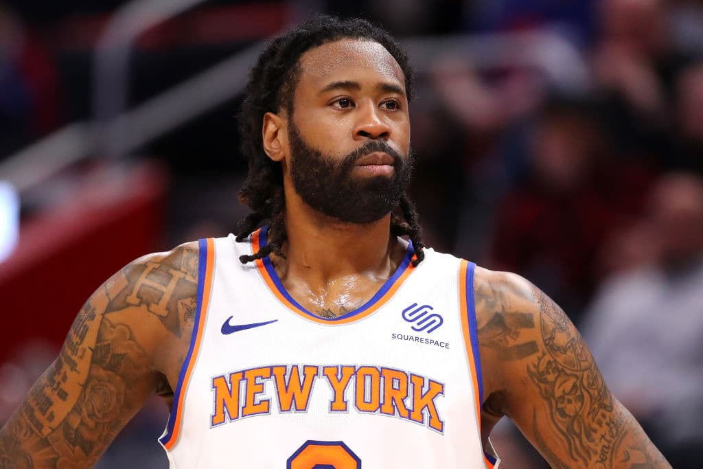 Y para complementar los fichajes de alto calado en la 
<i>Gran Manzana,</i> 
<b>DeAndre Jordan</b> deja a los 
<b>New York Knicks</b> pero no se tendrá que mudar de ciudad, pues su nuevo equipo serán los 
<b>Brooklyn Nets</b>.