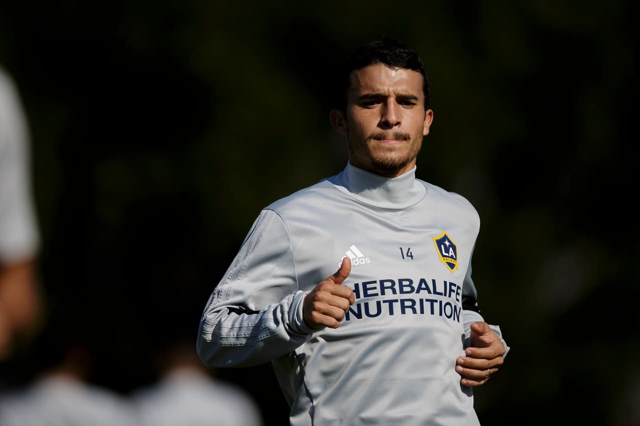 Servando Carrasco jugará con hermanos Dos Santos y por primera vez como profesional en equipo de California