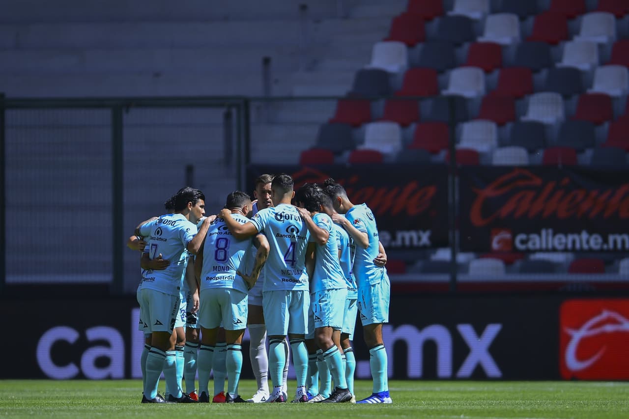 Toluca derrota a Mazatlan en el Nemesio Diez 4-1. Con un Hat-trick de Alexis Canelo y gol de Rubens Sambueza, los 'Diablos Rojos' se quedan con la victoria y los tres puntos. El único gol por parte del visitante, corrió a cargo de Camilo Sanvezzo al minuto 67, durante la quinta Jornada del Torneo Guard1anes 2021.