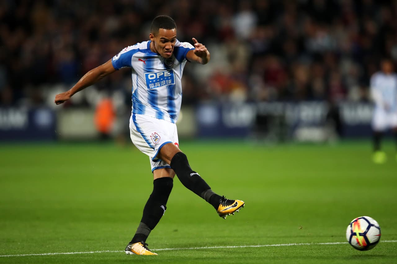 Por parte del Huddersfield, uno de los más peligrosos fue Tom Ince, hijo del legendario Paul Ince.