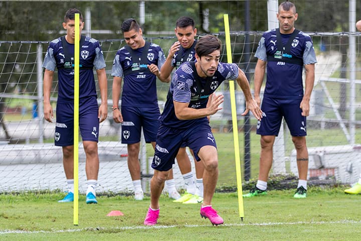 Almeyda toma gran ventaja; Sampaoli y Setién, en la baraja