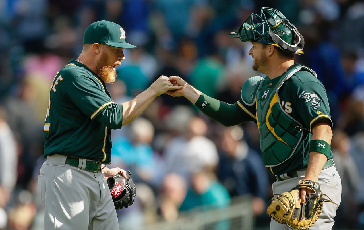 Coco Crisp da triunfo a Oakland que barren la serie ante Seattle