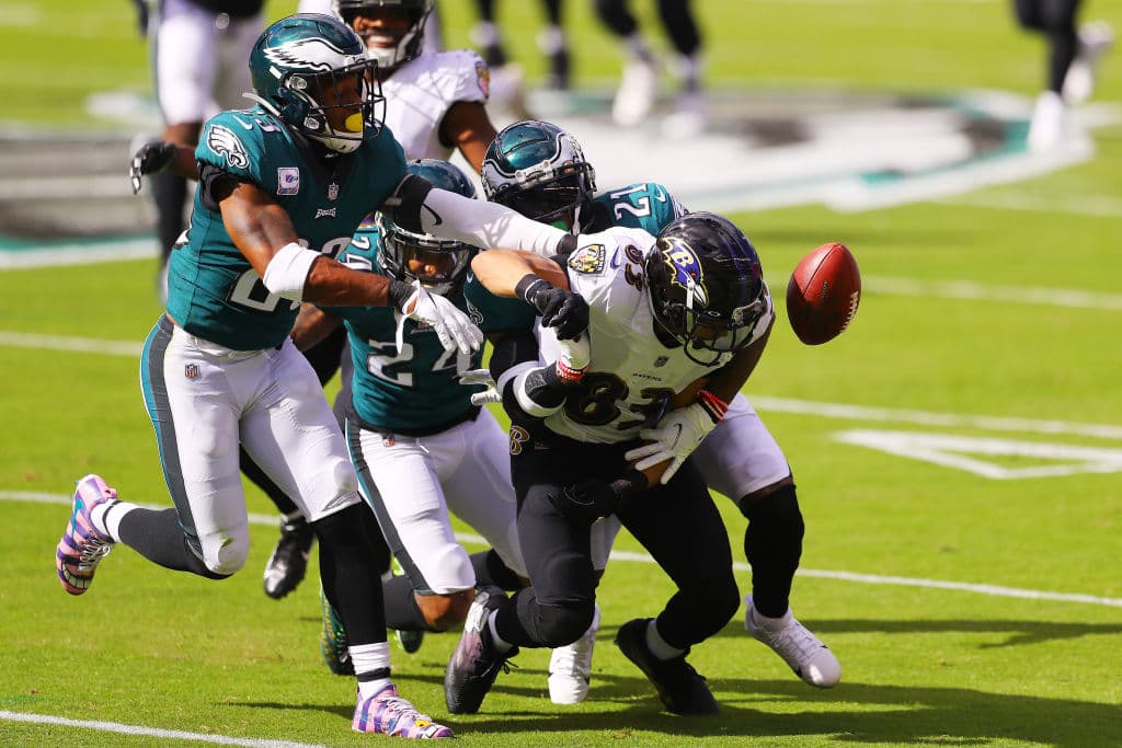 Tras un vibrante choque, los Ravens sacan el compromiso en Filadelfia 30-28.
