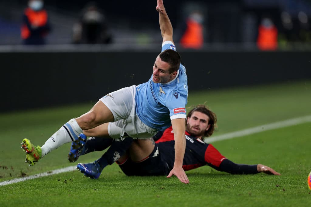 Con goles de Filippo Melegoni, Pedro y Mattia Zaccagni, La Lazio golea 3-1 en casa al Genoa y llegan a 28 unidades.