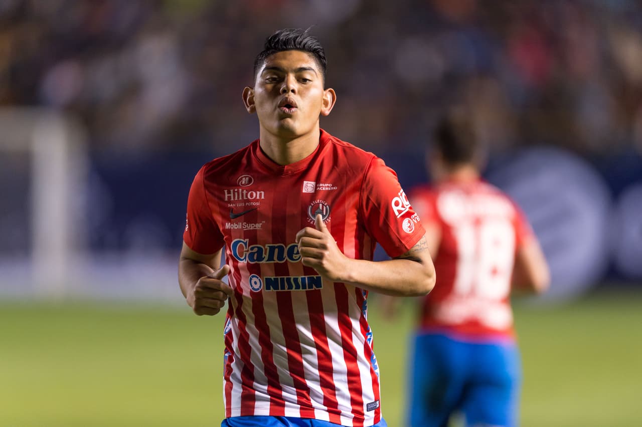 En 2017, se fue a préstamo por un año al Atlético de San Luis, del Ascenso MX, ante la nula relevancia que tuvo con el equipo de la Universidad Autónoma de Nuevo León.