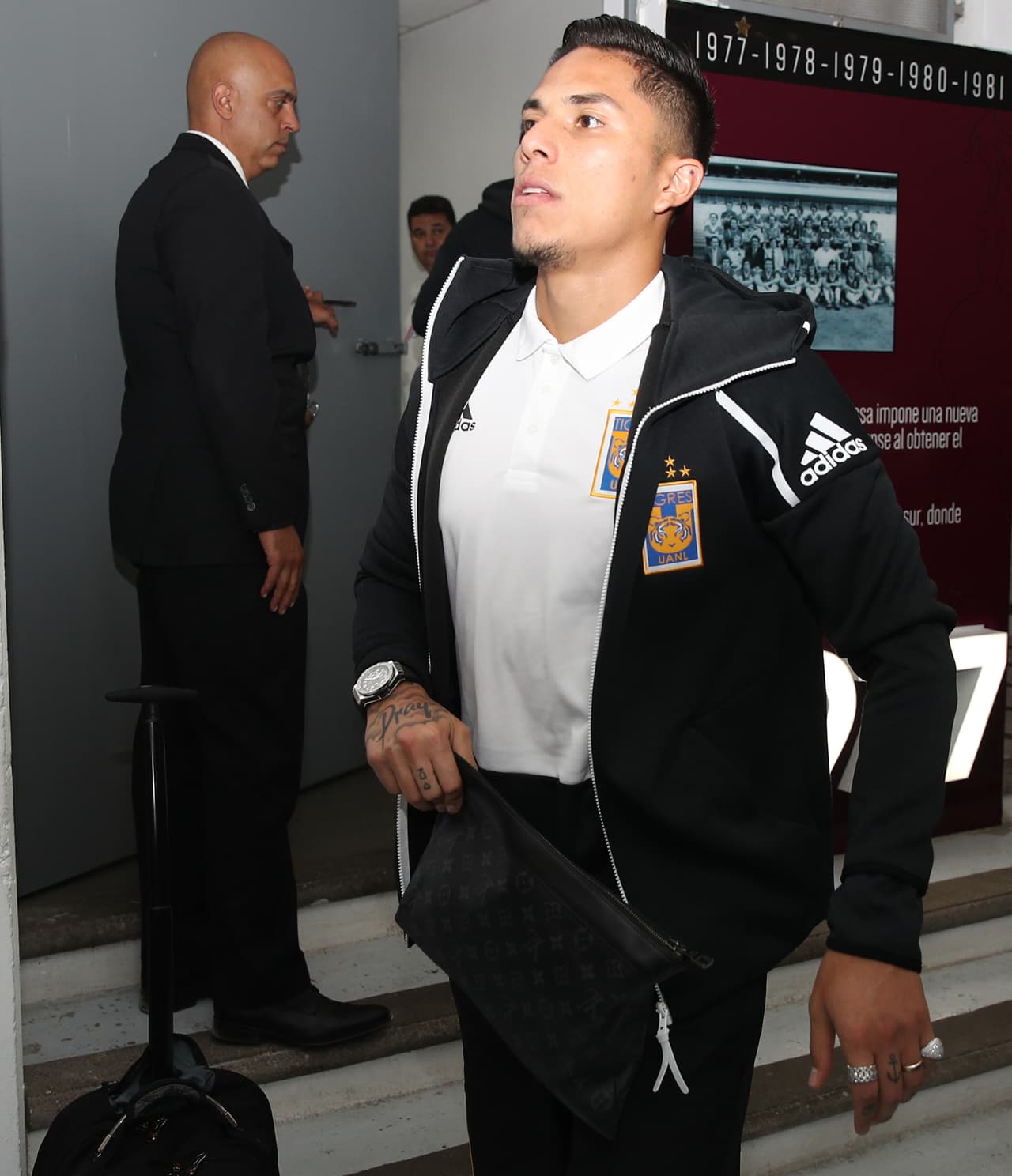 El arribo de Carlos Salcedo, el nuevo y flamante refuerzo felino.