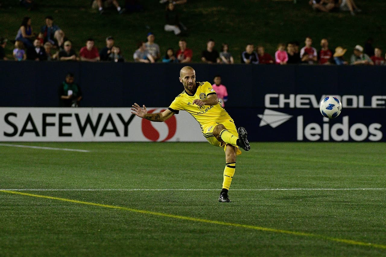 Federico Higuaín – Para remontar un 0-3 ante Toronto se necesita un líder que además tenga la calidad de poner pases para gol y convertir él mismo. Eso hizo el argentino para rescatarle un punto a Columbus Crew.