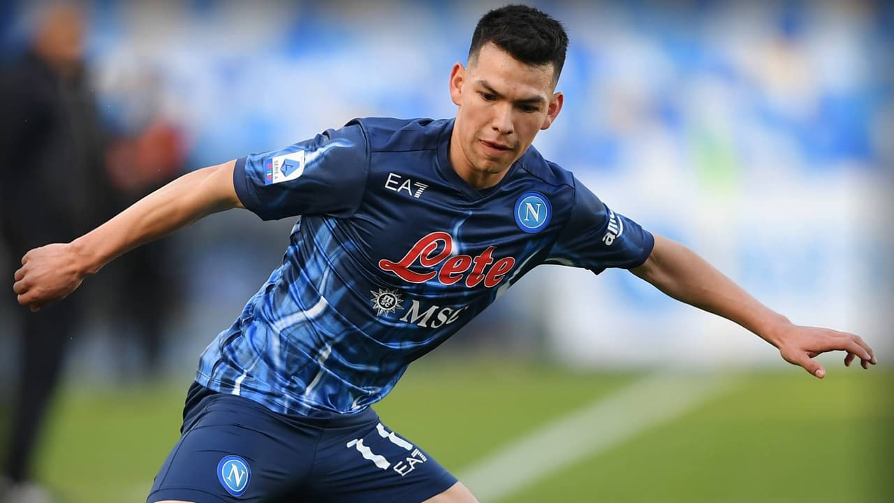 'Chucky' Lozano sigue rehabilitación y Napoli lo espera en marzo