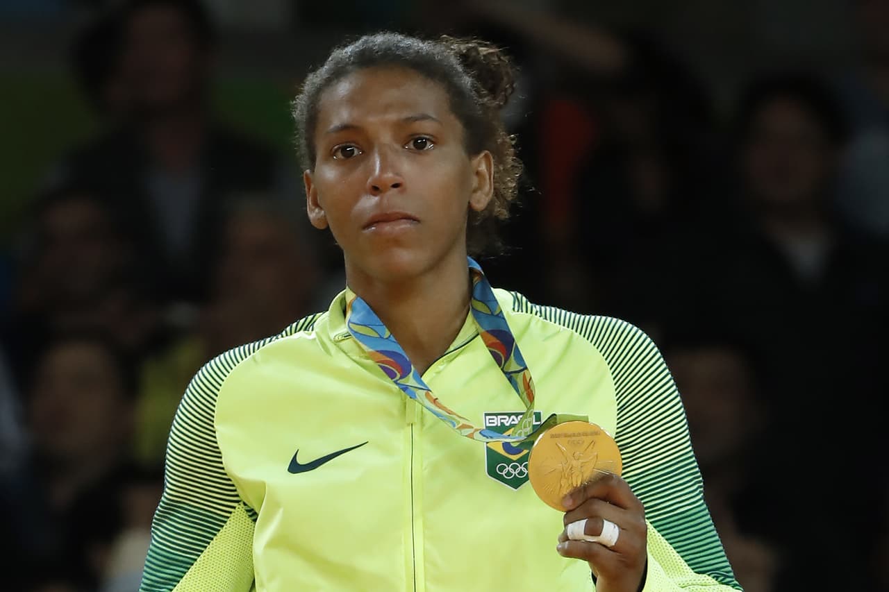 La judoca Rafaela Silva se bañó de oro y de paso le dio la primera medalla de este color a Brasil al vencer a Sumiya Dorjsuren de Mongolia.