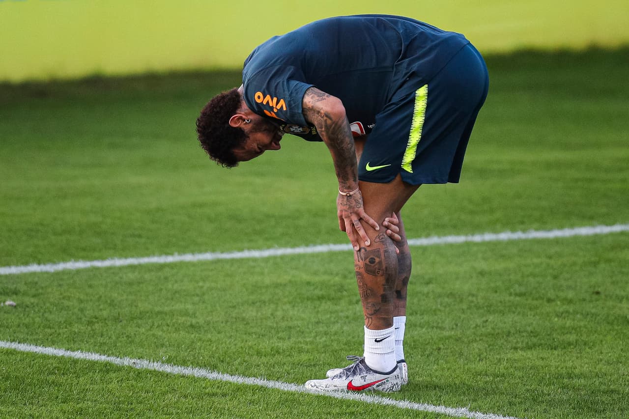 ¡Alerta en Brasil! Neymar se lesiona en entrenamiento