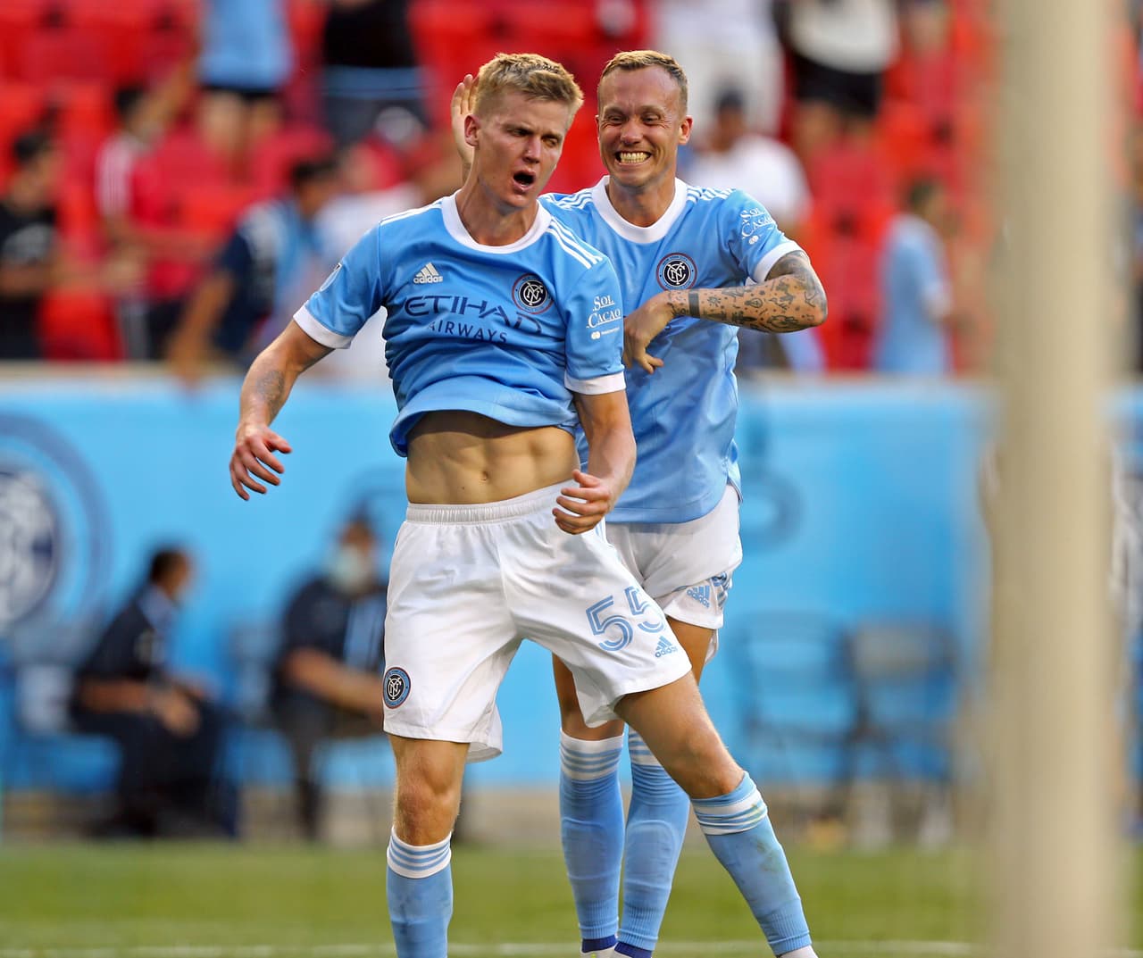 Sobre el final del partido, Keaton Parks igualó de cabeza para New York City FC.
<br>