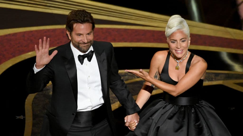 Recordamos que la pareja se separó por supuestos rumores de un amorío entre Lady Gaga y Bradley Cooper.