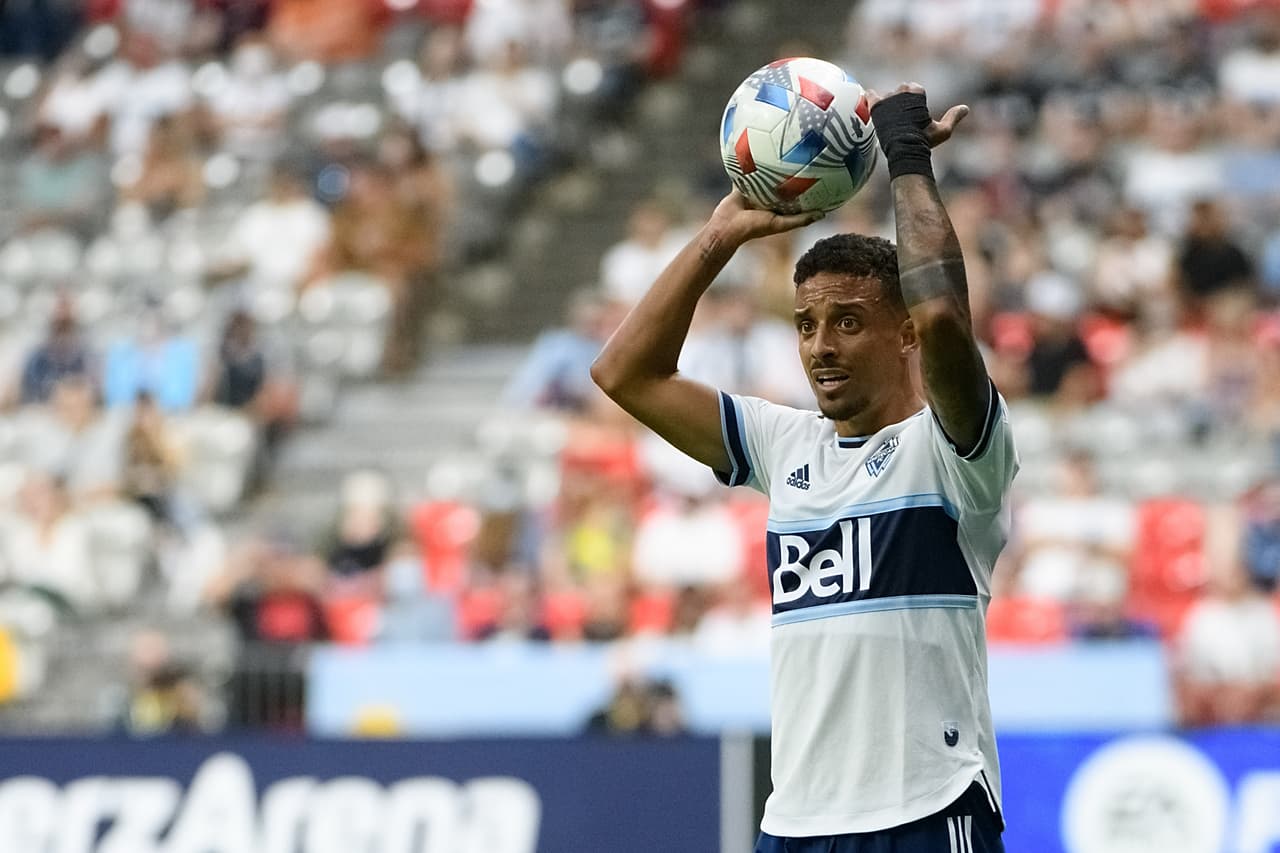DEFENSOR - Bruno Gaspar (Vancouver Whitecaps FC)
<br>
