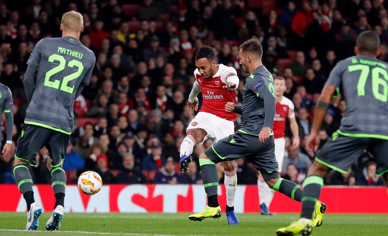 En su lugar entró el gabonés Pierre-Emerick Aubameyang, que en la segunda parte tuvo algún remate que se fue desviado.