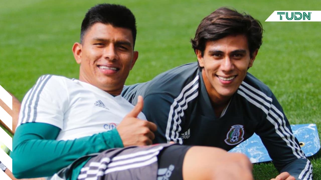 Jesús Gallardo y J.J. Macías en entrenamiento con el Tri.