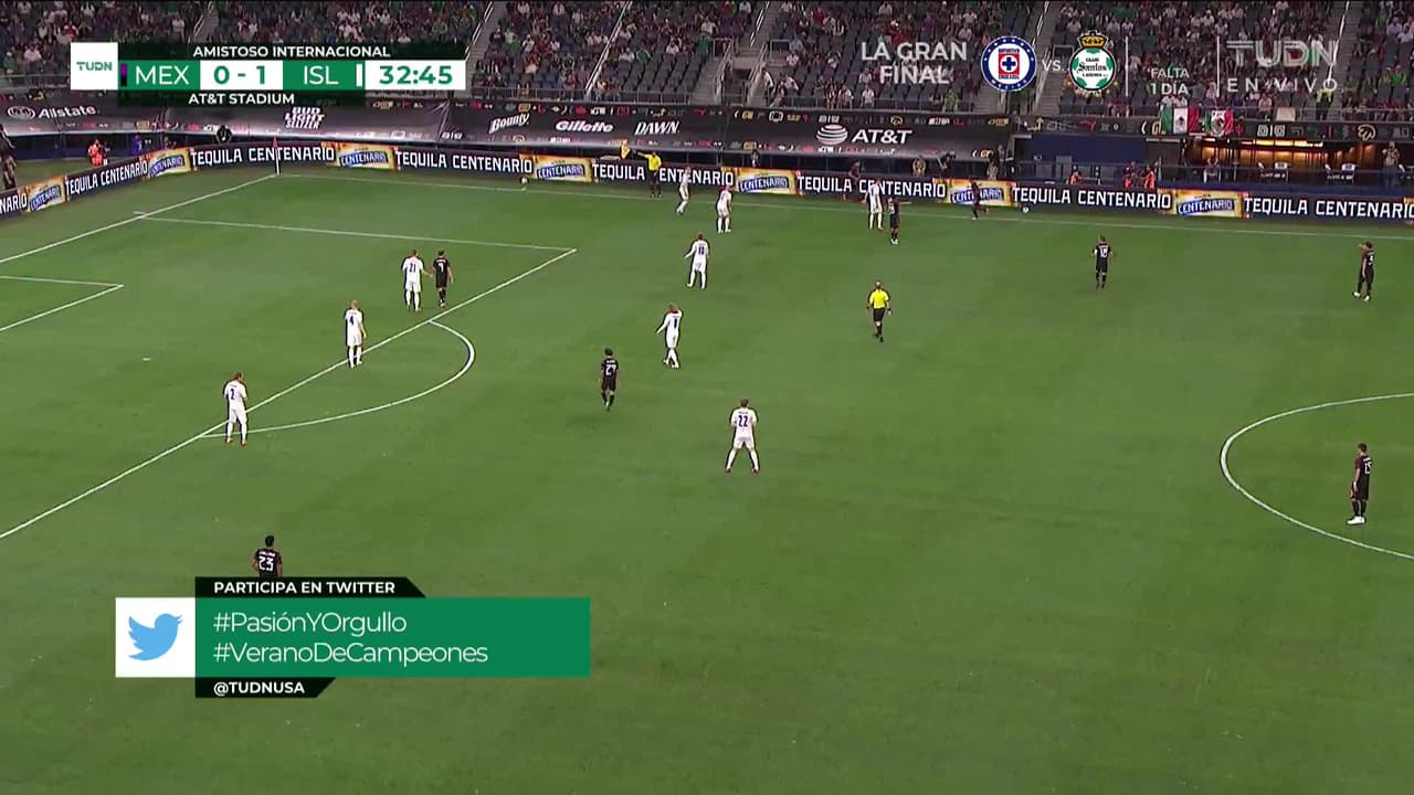 ¡TIRO ATAJADO! disparo por Henry Martín.