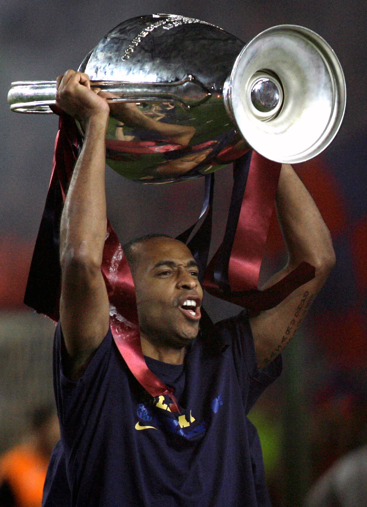 Thierry Henry, brillante en Europa y ganador de Champions League con Barcelona, tiene ascendencia franco-antillana.