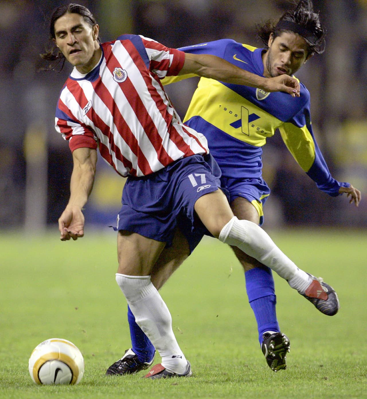 Chivas de Guadalajara fue semifinalista en 2005 y en 2006, pero caería en su primer intento contra Boca Juniors (campeón de esa Copa) y luego contra Sao Paulo.