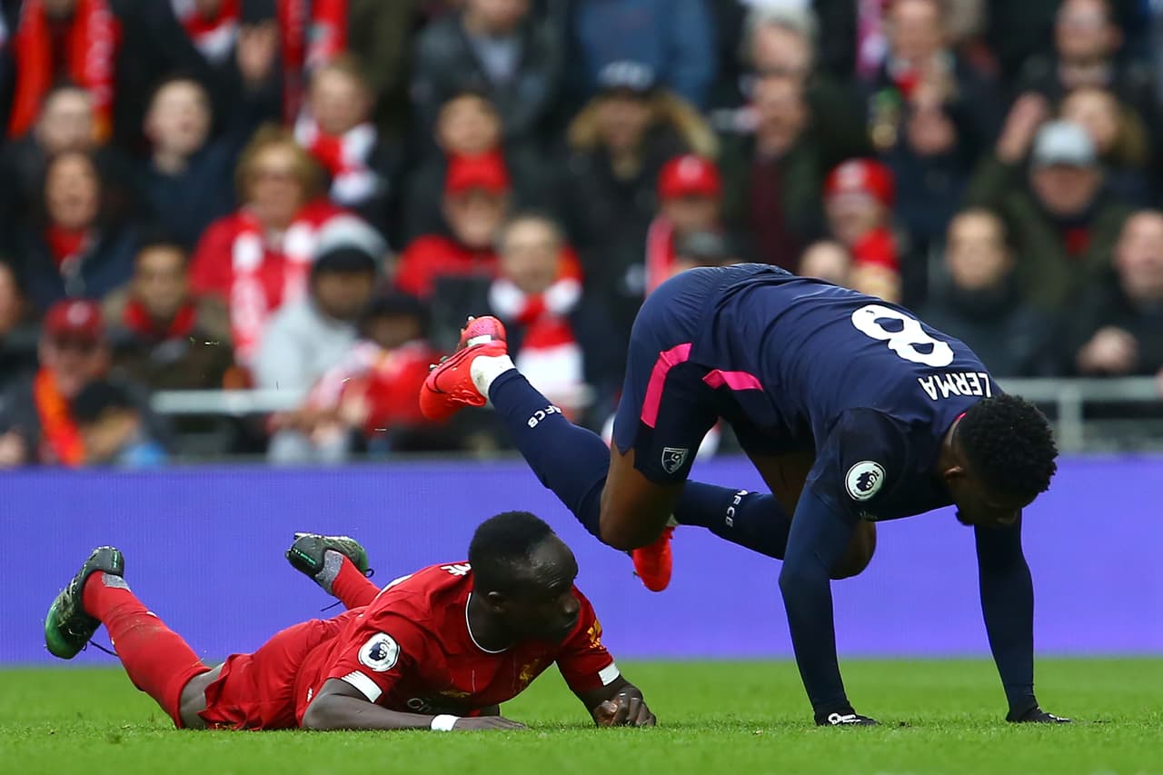 Bournemouth se quedó en zona de descenso y Liverpool reafirmó que la jornada pasada sólo fue un pequeño tropiezo.