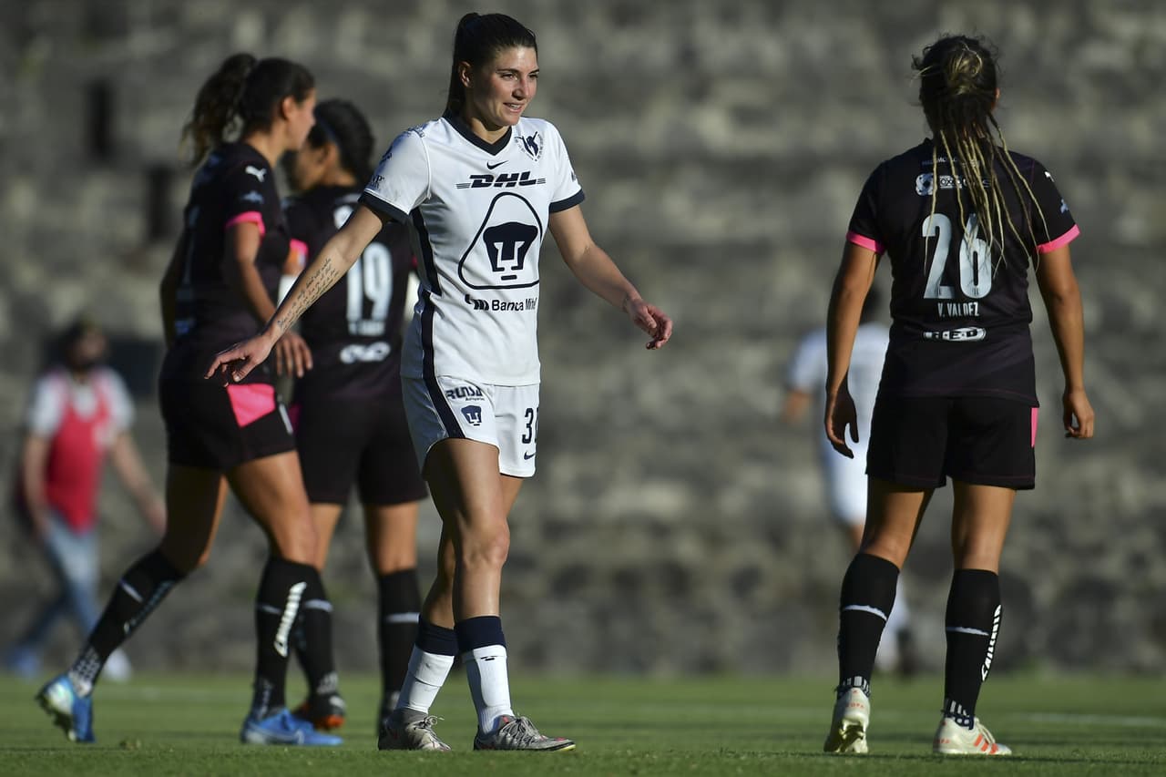 Pumas y Rayadas empatan en la ida de los Cuartos de Final | Las universitarias marcaron el 1-1 en los últimos minutos del juego en Cantera.