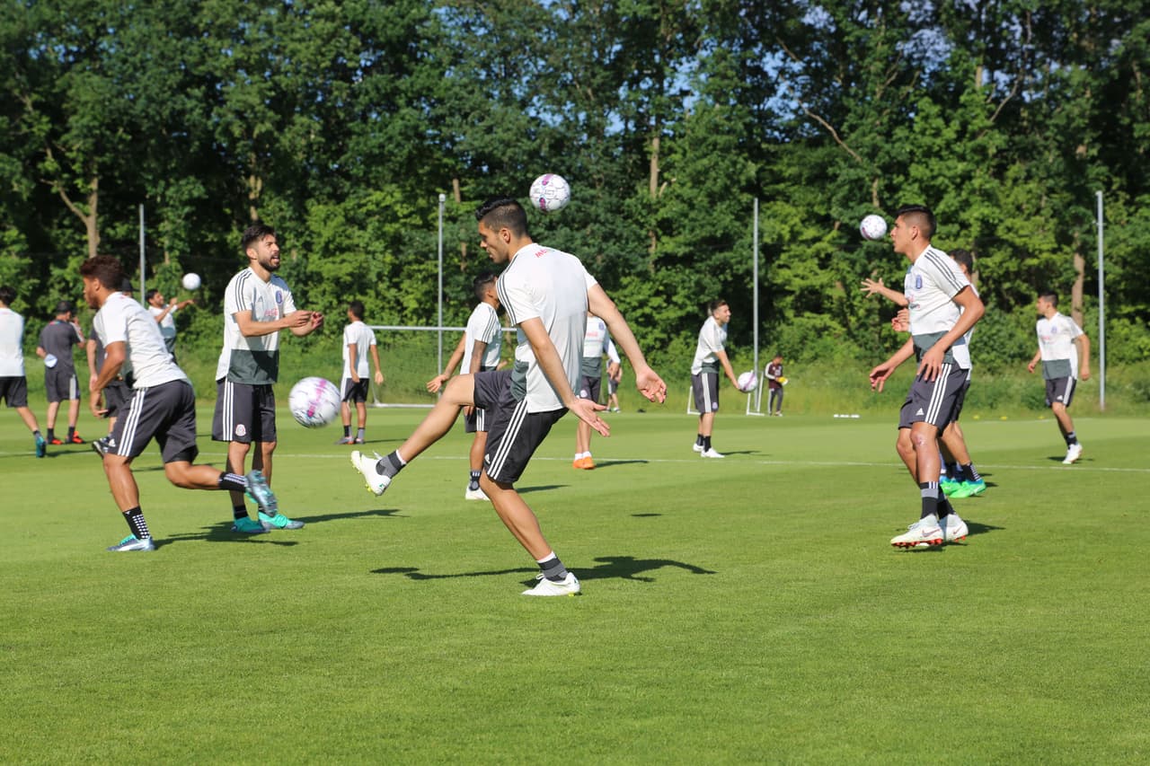 Dentro de las rotaciones del técnico colombiano Juan Carlos Osorio, cada uno busca vivir el primer partido en Rusia 2018.