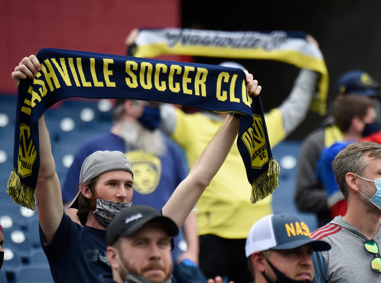 Nashville SC por fin pudo celebrar una buena victoria en casa: fue un 2-0 sobre New England Revolution.
<br>