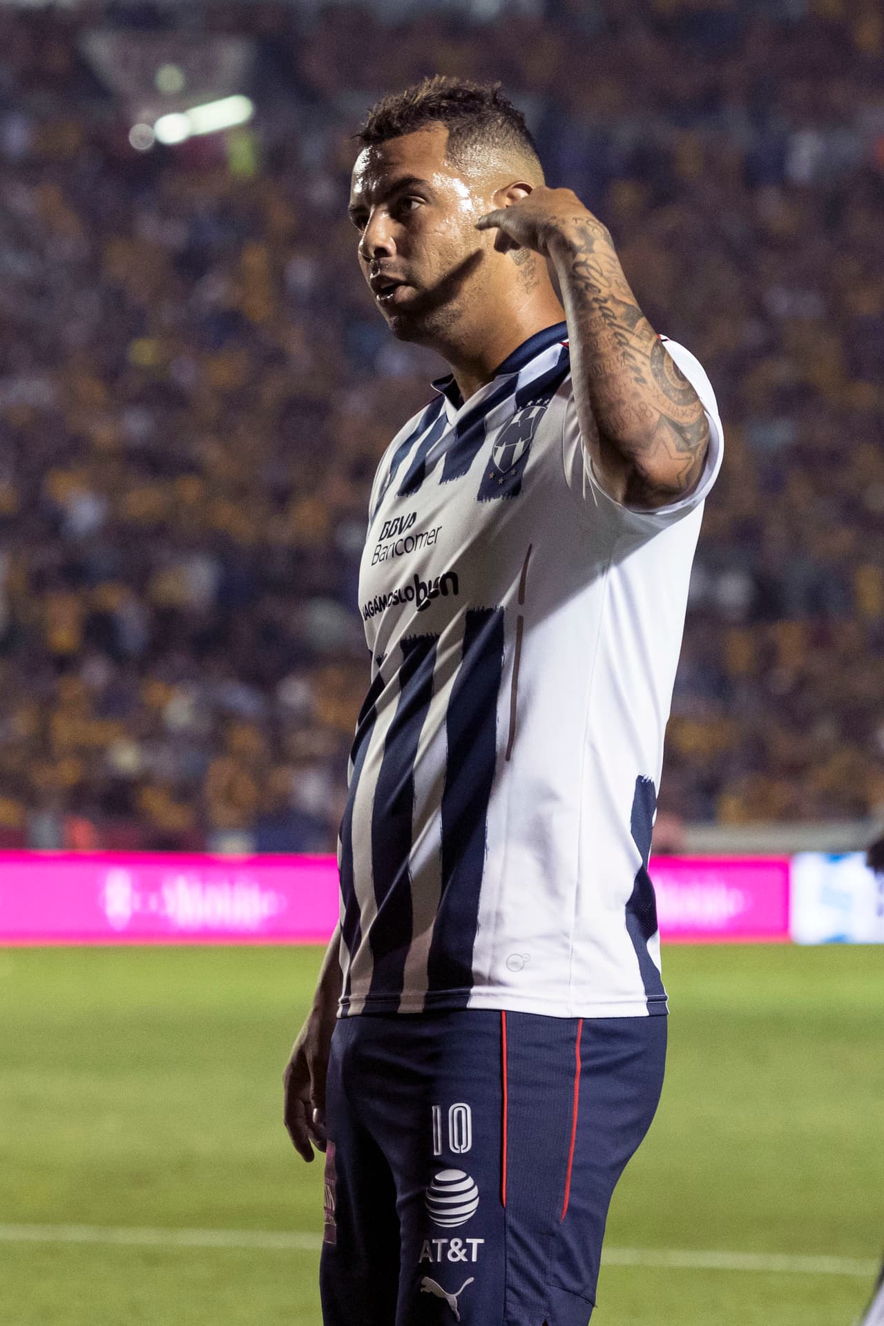 El futuro de Edwin Cardona tiene dos posibilidades: Europa o quedarse en la Liga MX para jugar con Pachuca y afrontar el Mundial de Clubes. Así lo confirmó Jesús Martínez.