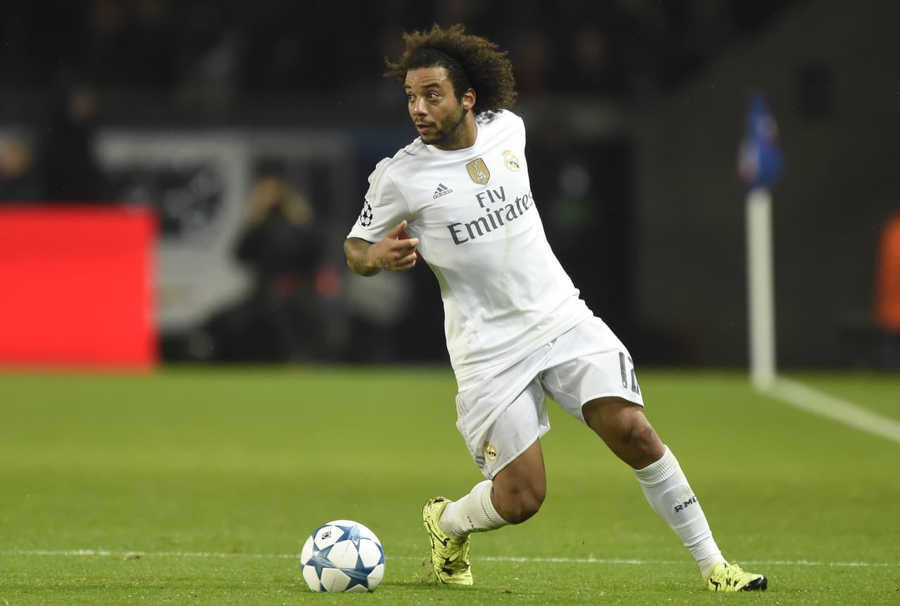 Marcelo es todo un veterano del vestidor merengue y el segundo capitán del equipo al que llegó hace 10 años. El lateral brasileño aporta muchísimo talento y desequilibrio por el corredor de la izquierda y para algunos es el mejor zurdo en su posición de todo el mundo. No cabe la menor duda de que el sábado ahora sí arrancará de titular en una final contra el Atlético de Madrid.