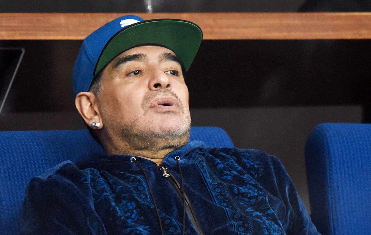 Maradona envuelto en la polémica; habría cazado un animal en peligro de extinción