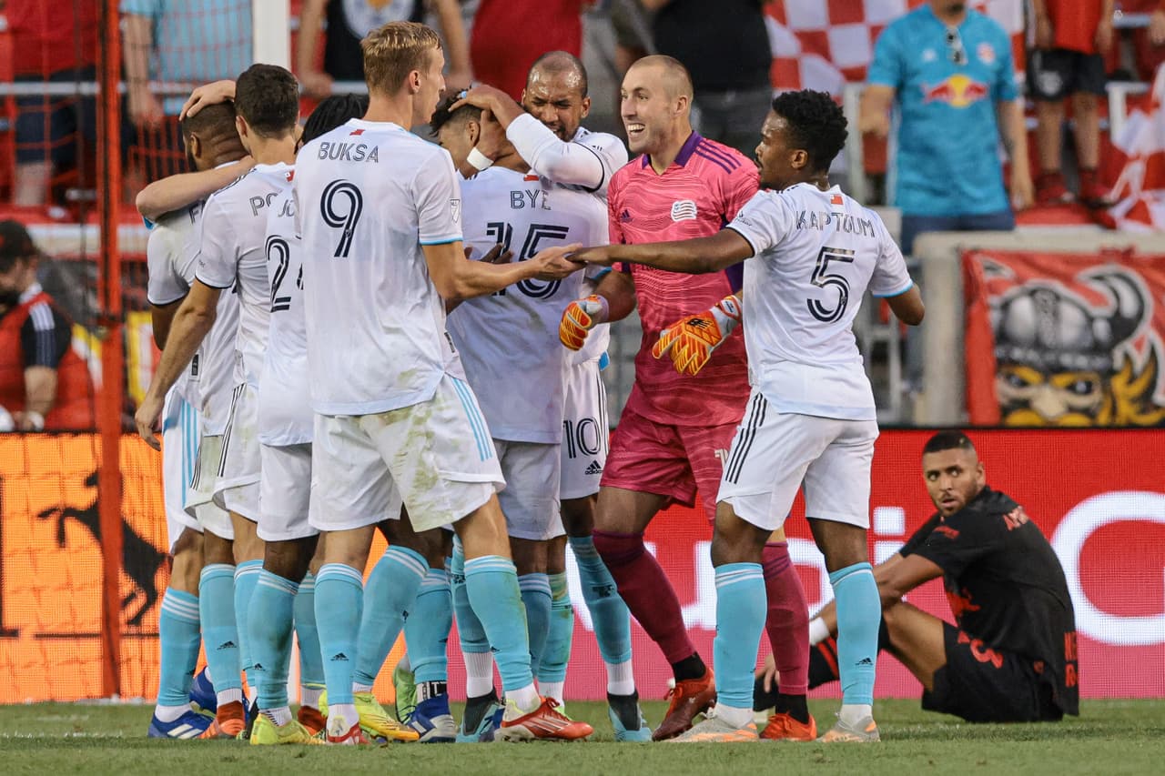 El agónico gol de la victoria final fue obra de Adam Buksa.
<br>