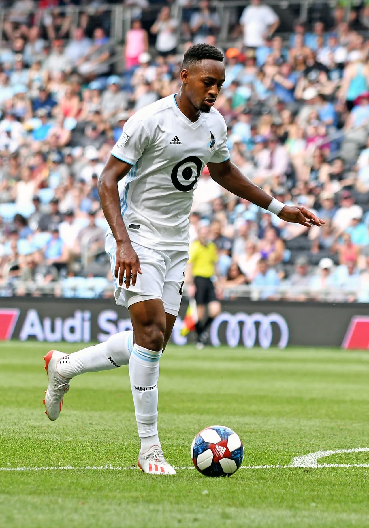 Mason Toye anotó dos de los tantos con los que Minnesota United FC superó a domicilio por 3-2 a Montréal Impact el sábado.