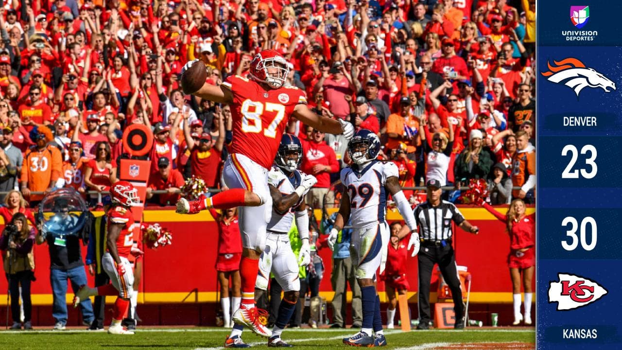 Un indomable Pat Mahomes volvió a hacer de las suyas con 303 yardas y cuatro pases de touchdown en lo que fue la séptima victoria seguida de Kansas City sobre Denver.