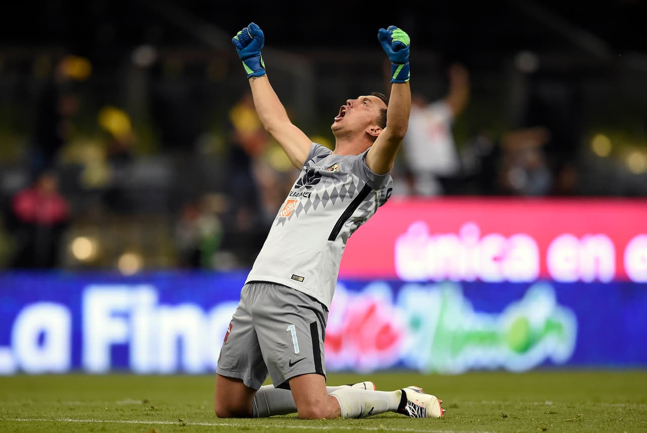 América además tiene una defensa sólida, cuya experiencia también es determinante para asumir el juego de vuelta.