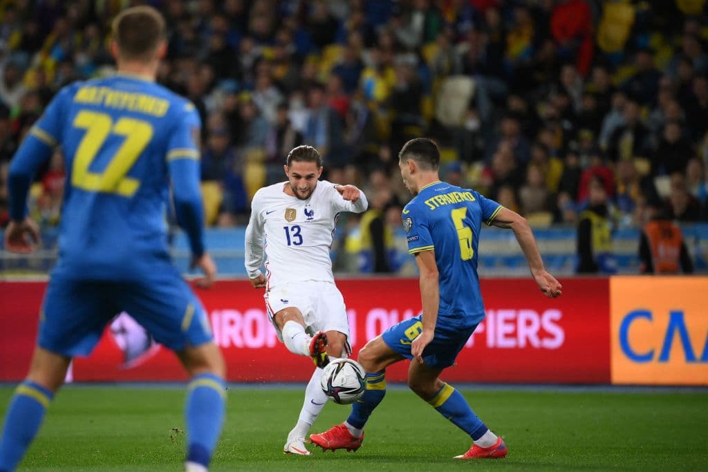 Anthony Martial fue el encargado de de empatar el ecnuentro 1-1 y asegurar un punto en su visita a Ucrania.
