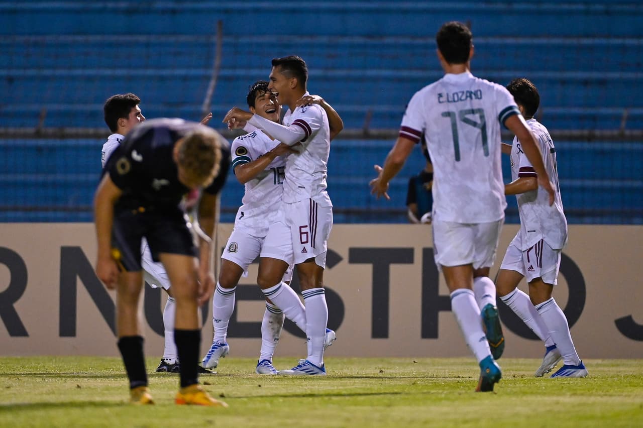 Los norteamericanos no tuvieron mayores problemas ante un limitado equipo boricua.