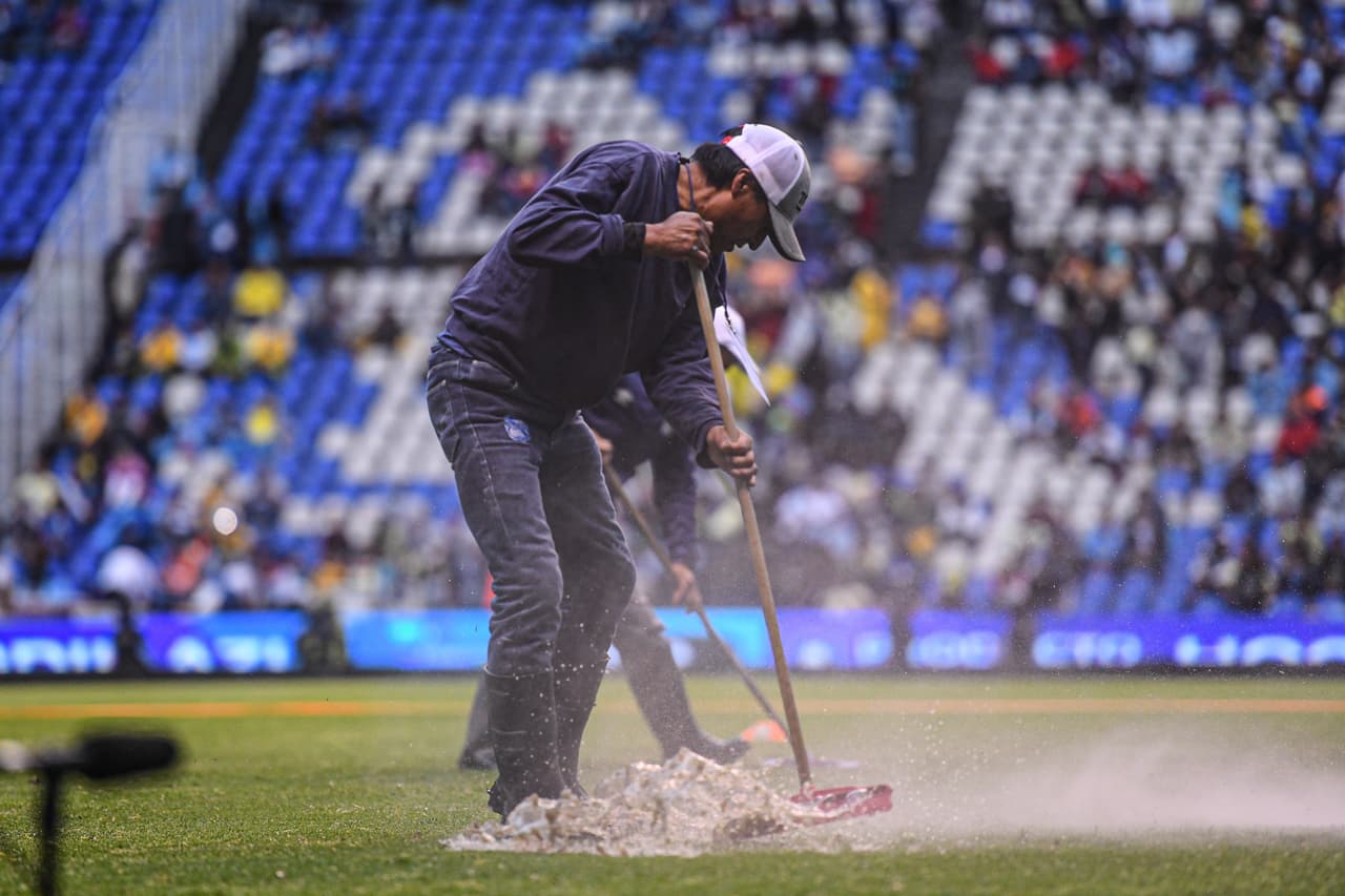 América aplastó 1-6 al Puebla en la ida de los Cuartos de Final con doblete de Henry Martín y goles de Diego Valdés, Alejandro Zendejas, Brian Rodríguez y Federico Viñas.