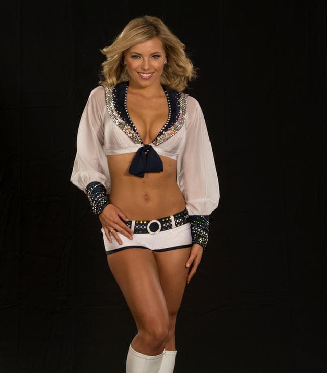 Esta sexy chica es integrante de las Sea Gals desde hace tres años. ¡Checa lo mejor de ella!