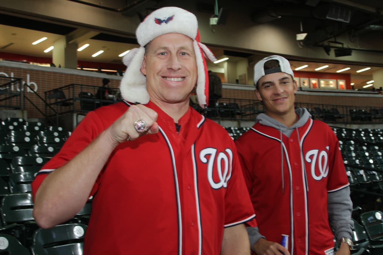 Así se vive el ambiente previo al último juego de la Serie Mundial en Houston, hoy conoceremos al mejor equipo de la MLB.