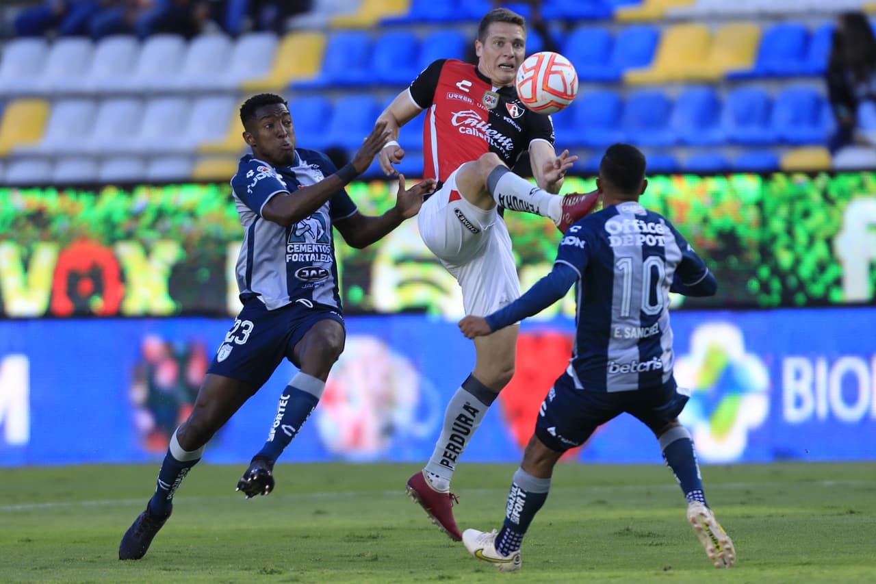 Pachuca saca la victoria ante el Atlas en un partido que pudieron dominar hasta la segunda mitad.