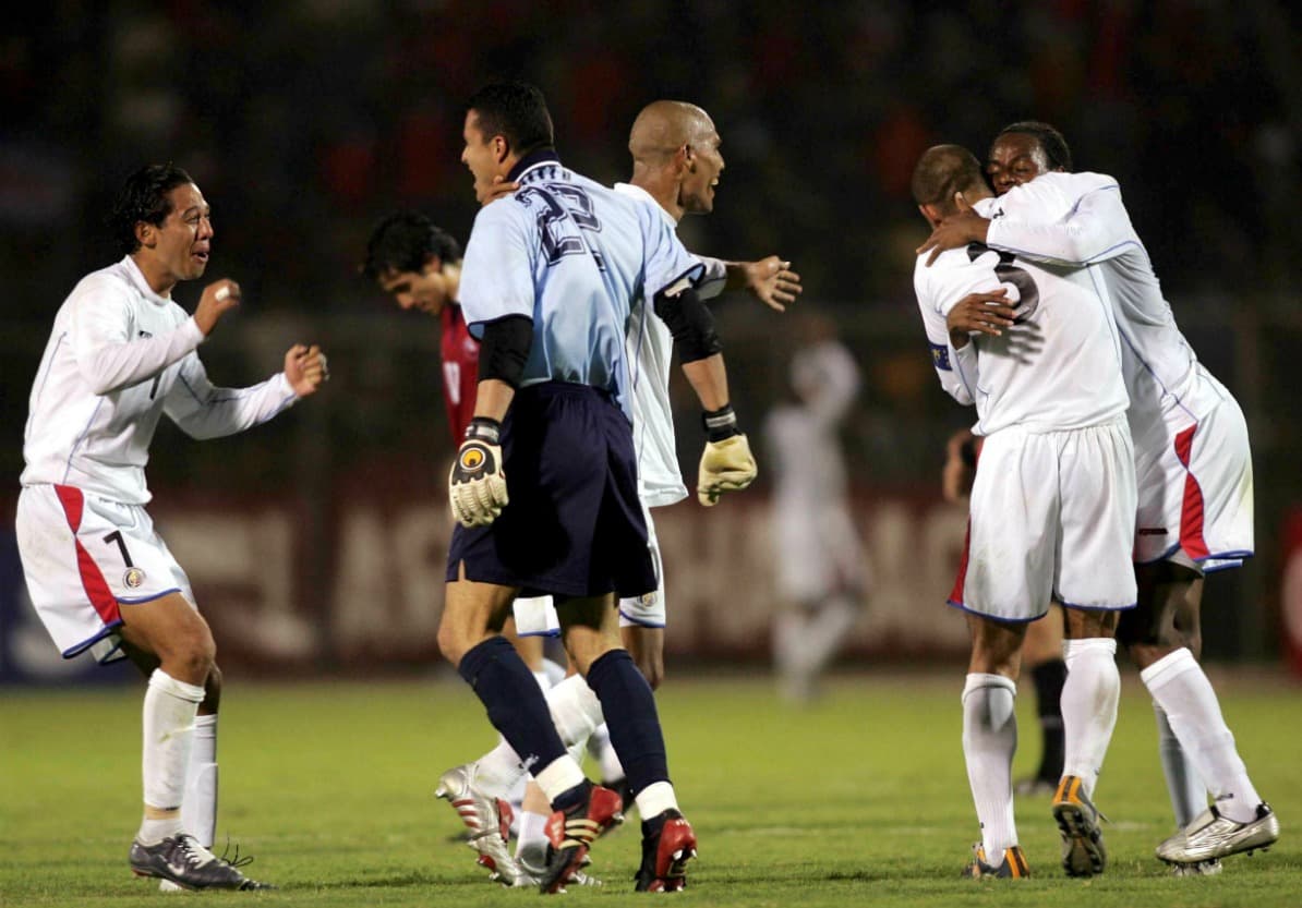 Copa América 2004 (Perú) - Por su parte, Costa Rica también llegó a la misma instancia, pero fue eliminado por Colombia con marcador 2-0.