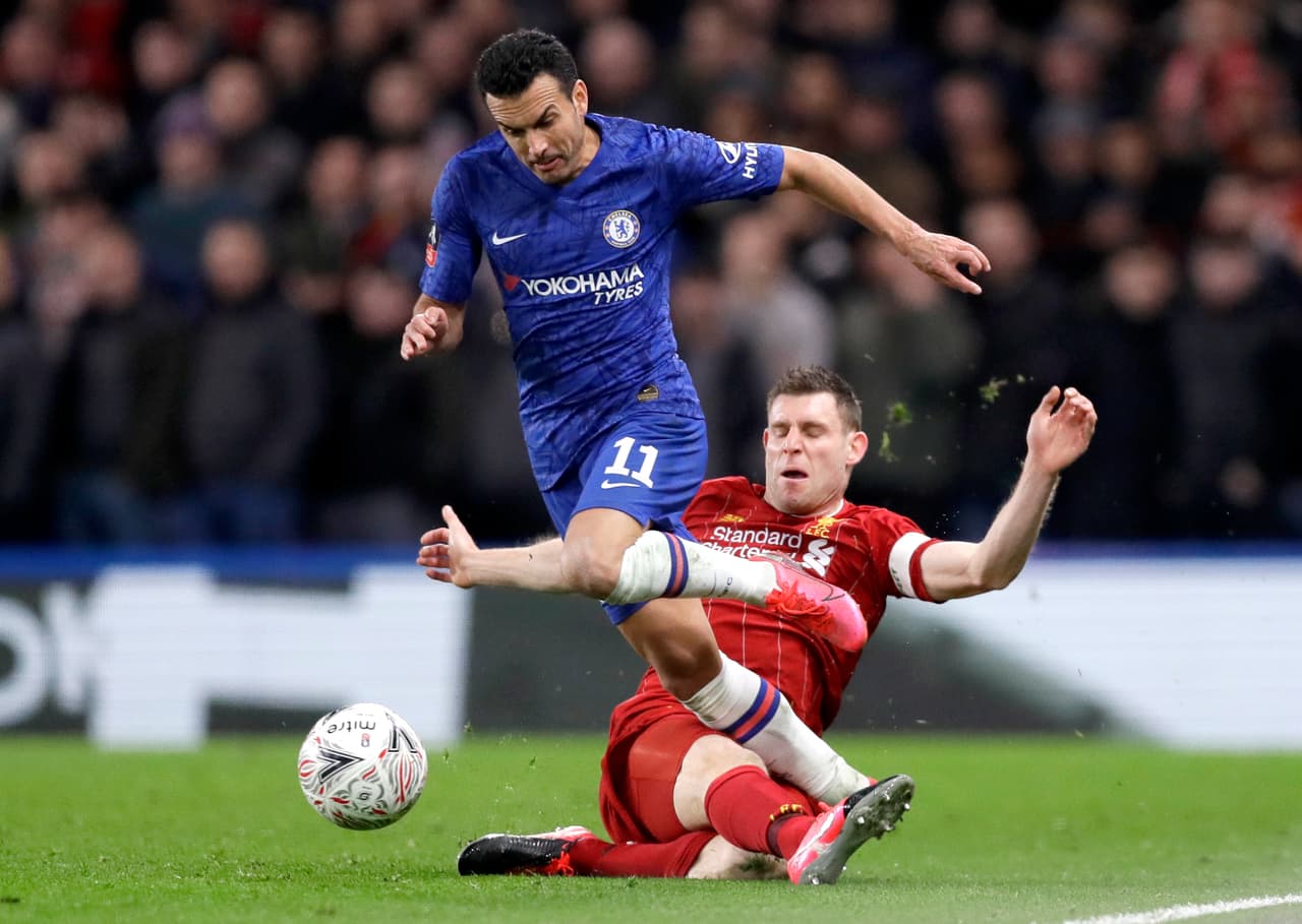 Pedro podría ser competencia de Lainez en el Betis