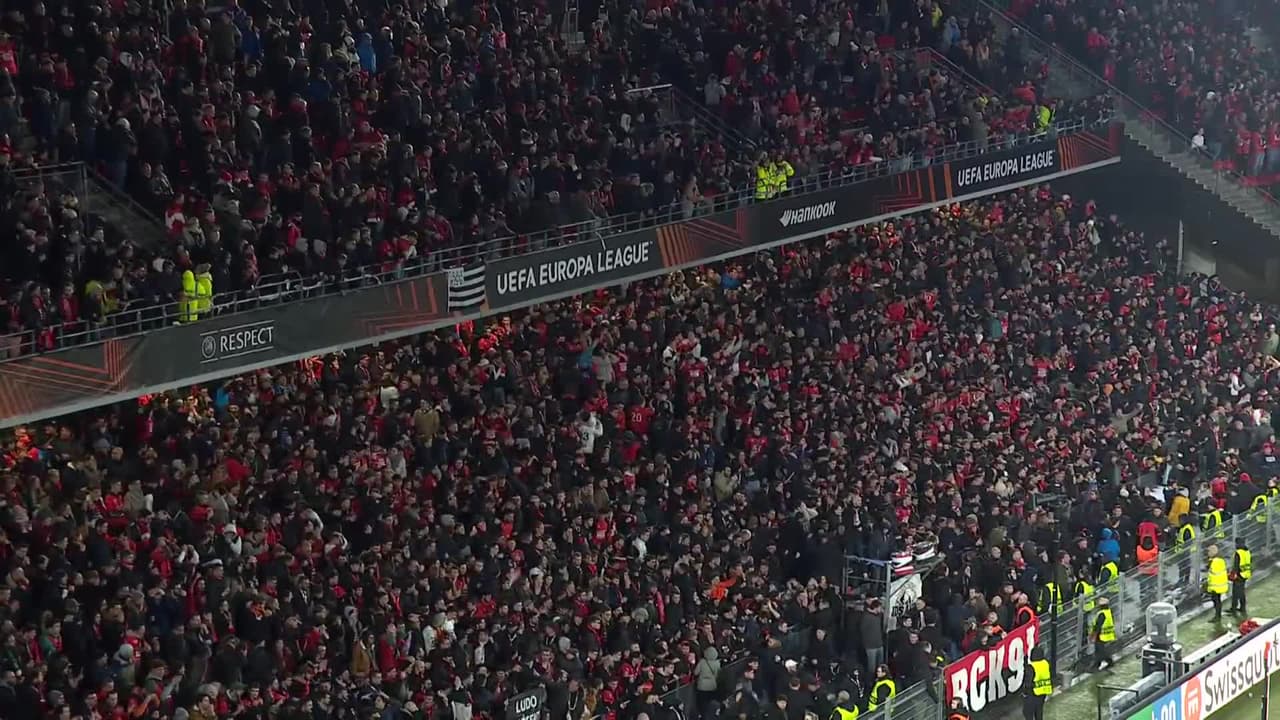 ¡GOL!  anota para Rennes. Warmed Omari