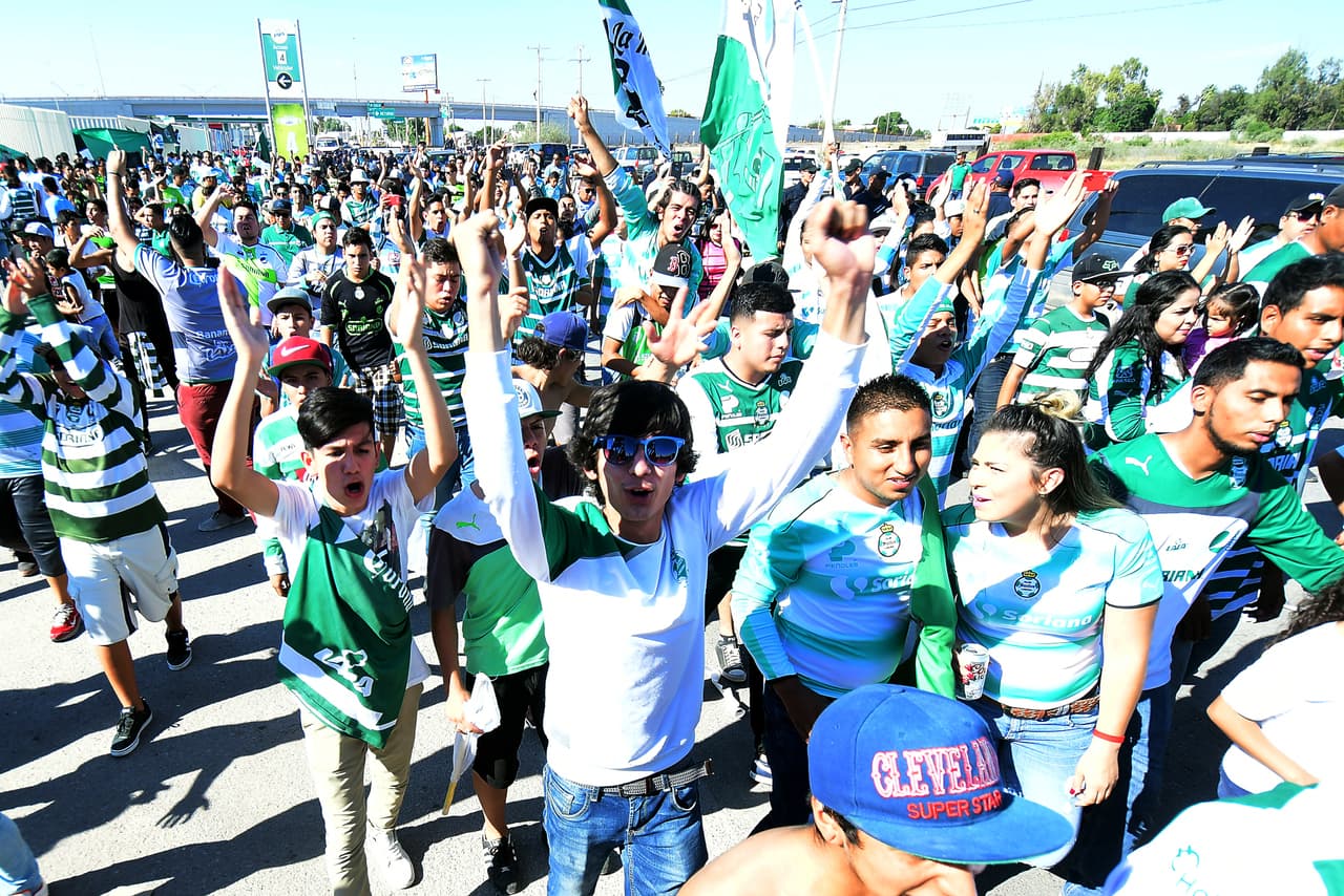 Mejor fan j 14 apertura 2016